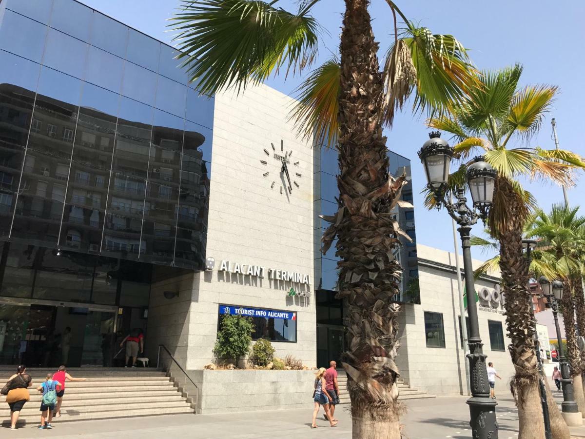 Ferienwohnung Im Zentrum Alicante Extérieur photo